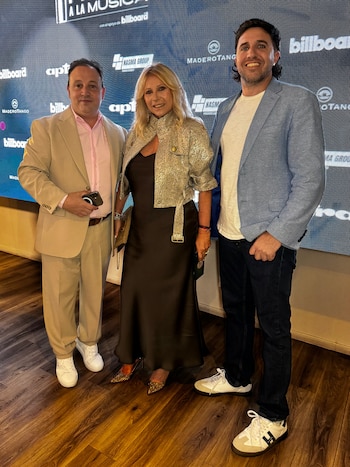 Diego Suárez Mazzea, Ana Rosenfeld