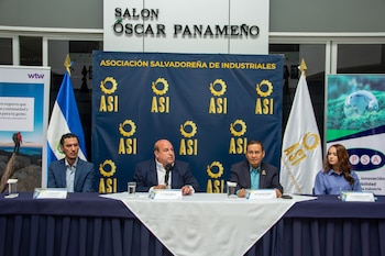Jorge Arriaza, presidente de la Asociación Salvadoreña de Industriales, ASI, anunció el desarrollo de la Cumbre Industrial 2026. Foto cortesía ASI.