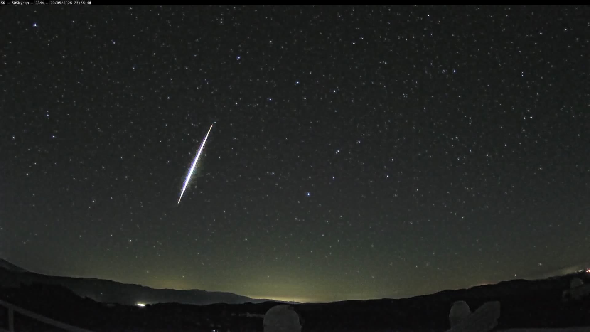 Bólido asteroidal registrado cerca de la costa malagueña durante la madrugada del 20 de mayo. (Observatorio Atronómico de Calar Alto)