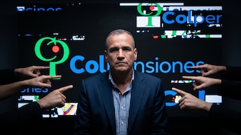 Luego de que De la Espriella pidiera la renuncia del presidente de Colpensiones, figuras políticas opinaron: “Hubo un error del Gobierno”