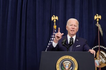 Joe Biden en una conferencia