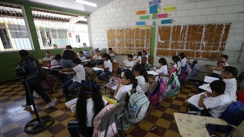 Altas temperaturas obliga a modificar horarios en centros educativos en Honduras