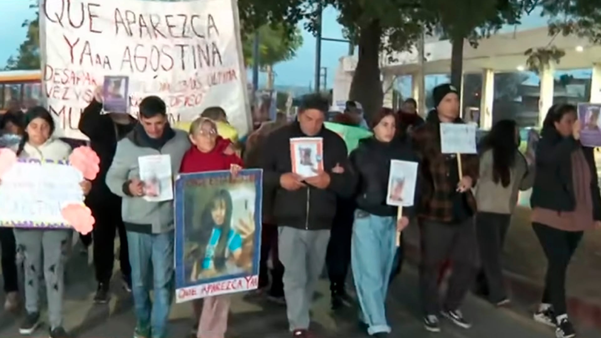 Familiares de Agostina marcharon este jueves (Captura de video)