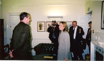 Duarte con Victoria Carter.