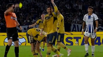 El momento de la amarilla a Leandro Paredes que la transmisión no mostró: “No quería perderme el Superclásico”