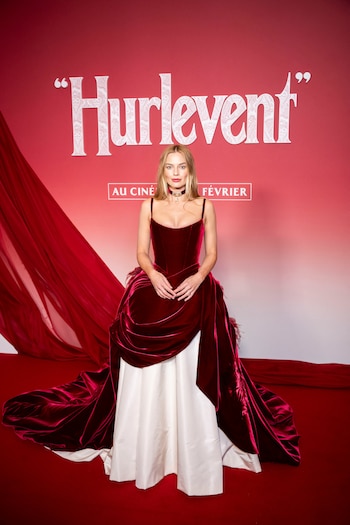 El terciopelo burdeos y la