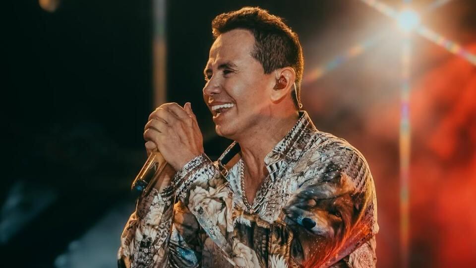 La posibilidad de una colaboración entre Jhonny Rivera y Maluma sigue siendo incierta - crédito (@camilovasquezph) @Jhonnyrivera/Instagram