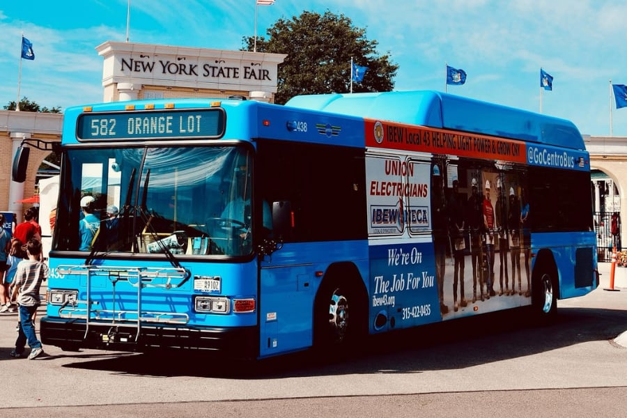 El sistema Park-N-Ride de Centro conectará varios puntos con la Gran Feria Estatal de Nueva York y ofrecerá tarifas diferenciadas para adultos, mayores, niños y personas con discapacidad (Instagram: @nysfair).