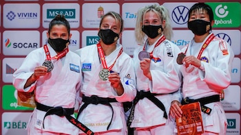 Paula Pareto (la primera de