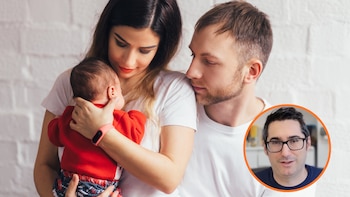 Juan Gabriel Rescalvo, psicólogo: “Haz estas tres cosas con tu pareja para tener una relación sana con la llegada de un recién nacido“