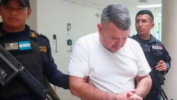 Florentino Díaz fue capturado el 29 de octubre de 2025 en San Pedro Sula. La Fiscalía investiga un posible patrón de actuación en las muertes de las dos mujeres. (Foto: Cortesía)