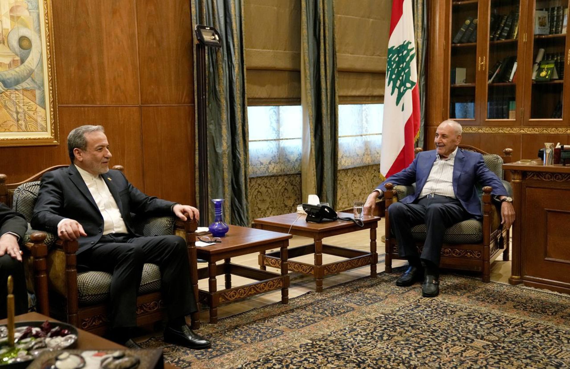 09/01/2026 January 9, 2026, Beirut, Lebanon: Lebanon's Parliament Speaker NABIH BERRI (R) meets with Iranian Foreign Minister ABBAS ARAGHCHI in Beirut.
POLITICA
Iranian Foreign Ministry / Zuma Press / Europa Pre