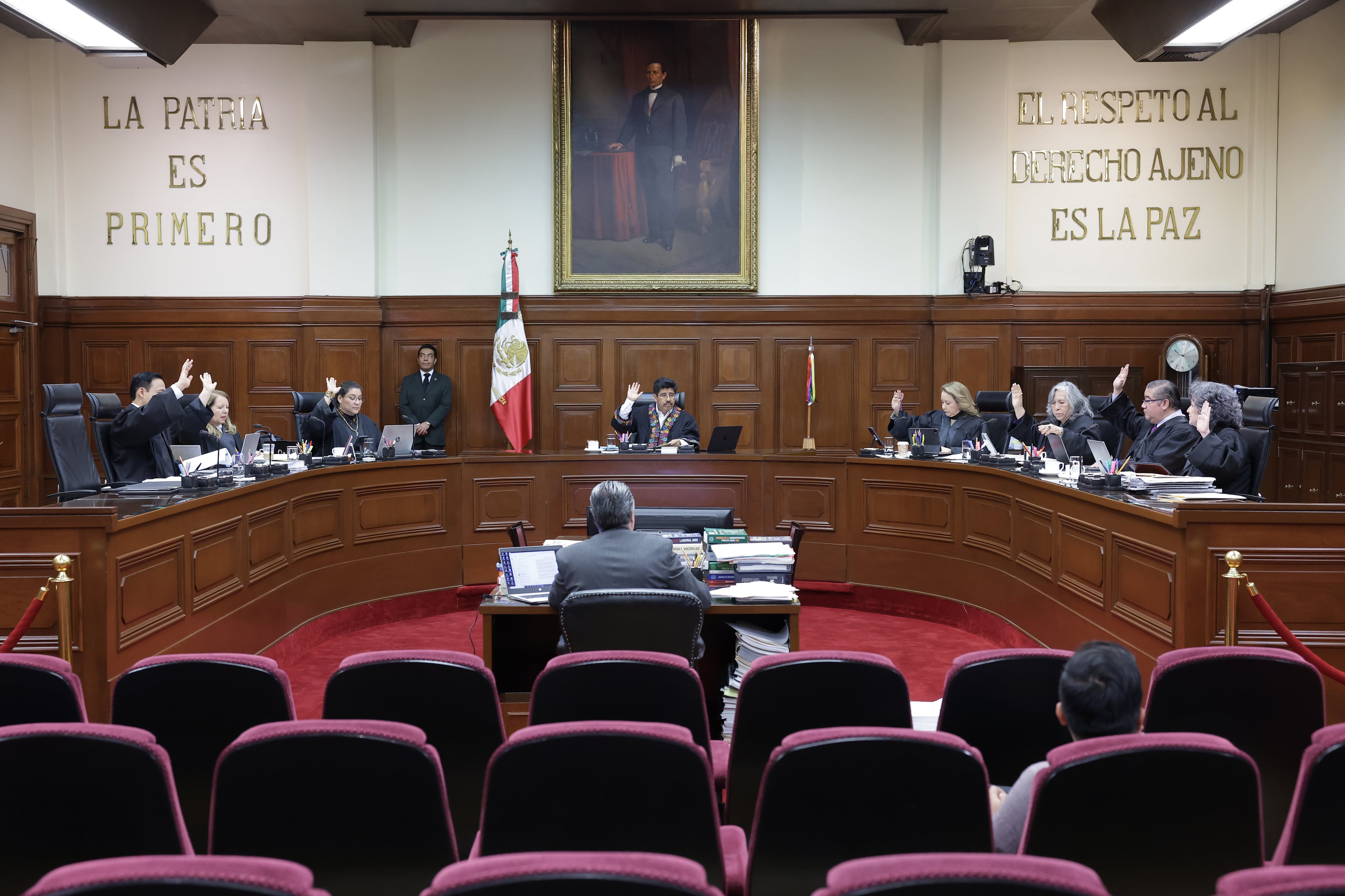 El Tribunal Pleno modificó el alcance de las suspensiones en amparo al considerar que el bloqueo de cuentas sí puede involucrar interés social y orden público. (Crédito: SCJN)