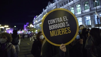 Feministas denuncian que el protocolo