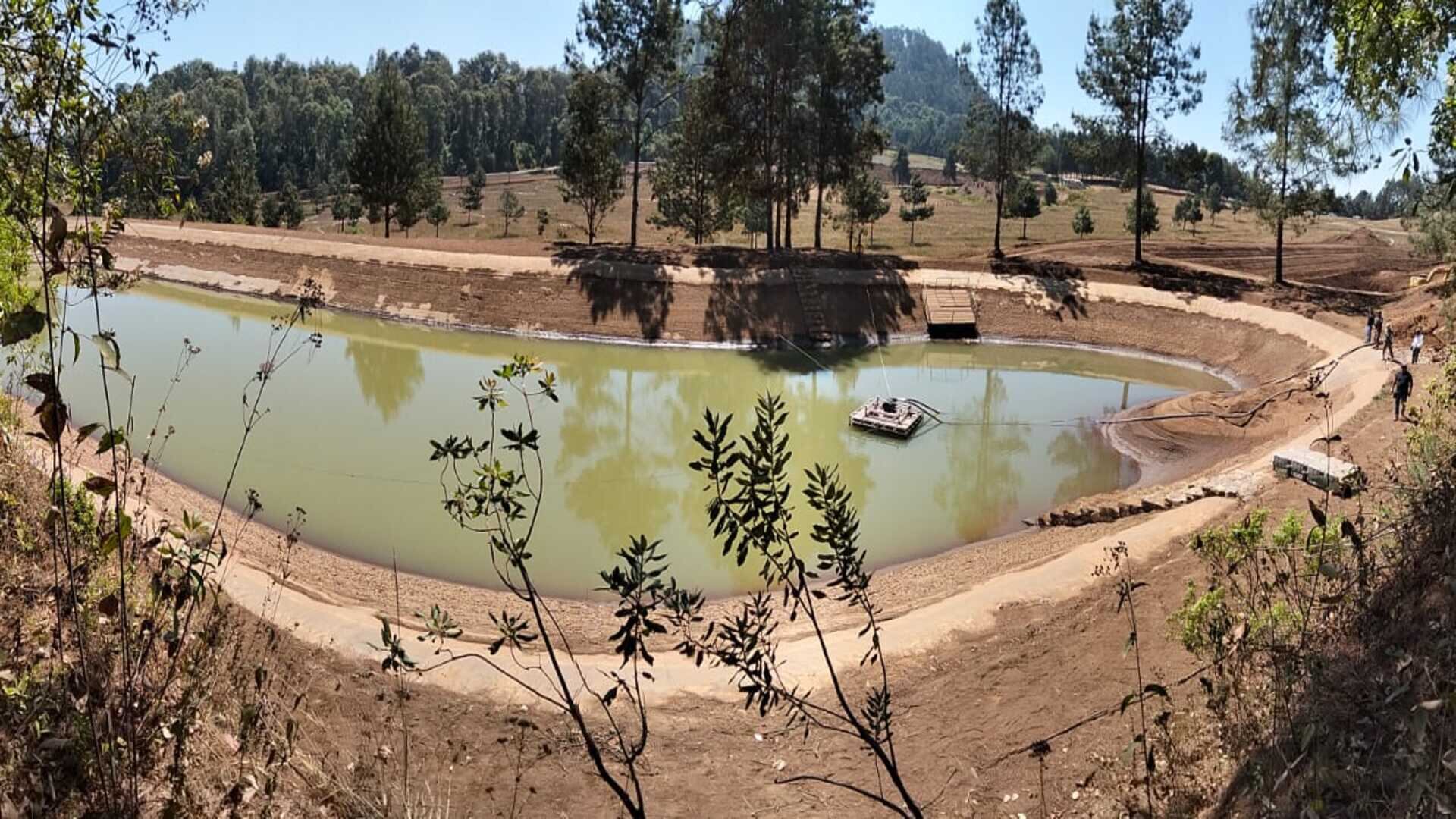 Más de 100 agentes acudieron al lugar (FGR)