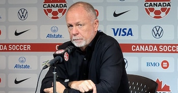 Mano Menezes hizo fuerte autocrítica sobre el rendimiento de la selección peruana tras la derrota ante Canadá en el partido amistoso por fecha FIFA 2026.