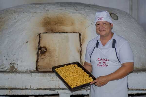 El bizcocho de achira está protegido con Denominación de Origen desde 2012, garantizando la autenticidad y calidad de sus ingredientes tradicionales - crédito Gobernación del Huila