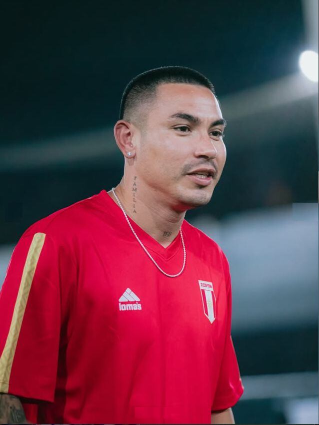 El delantero peruano inicia una nueva etapa al integrarse a la Selección Peruana de Creadores de Contenidos mientras mantiene su vínculo con Santos de Nasca, demostrando versatilidad entre el fútbol profesional y el mundo digital emergente (Instagram /seleccionperuanadecreadores)