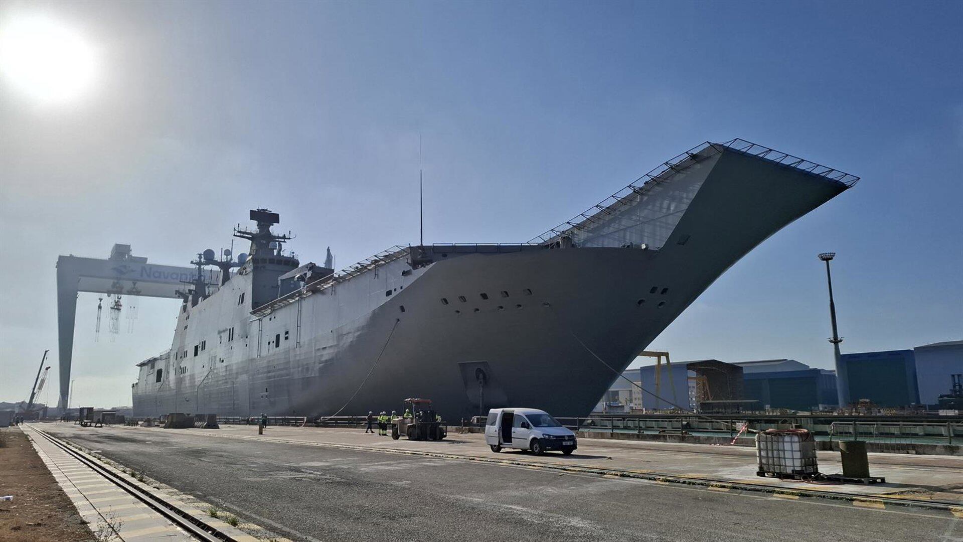 El ‘Juan Carlos I’ culmina su mantenimiento y modernización en los astilleros de Navantia en Puerto Real