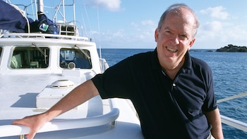 Despidieron a Roger Payne, el