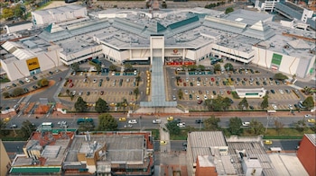 El centro comercial Unicentro es