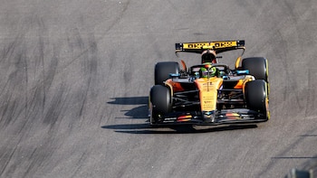 Norris supera a Verstappen en