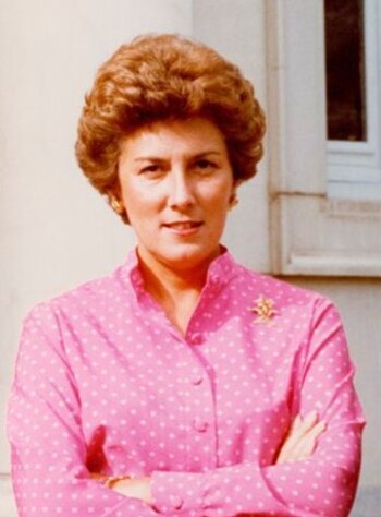 Amparo Illana, mujer de Adolfo