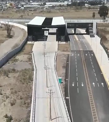 Trolebús avanza en su construcción