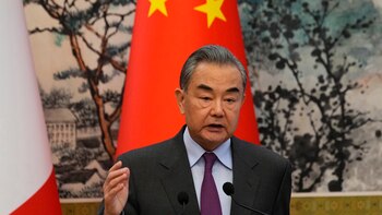 Canciller chino dice que intentos de crear conflictos en Asia-Pacífico "no tienen futuro"