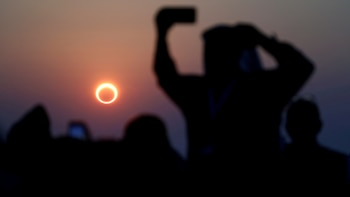 Eclipse solar 2026: a qué hora es, dónde verlo cuánto durará y más consultas en Google sobre el evento astronómico