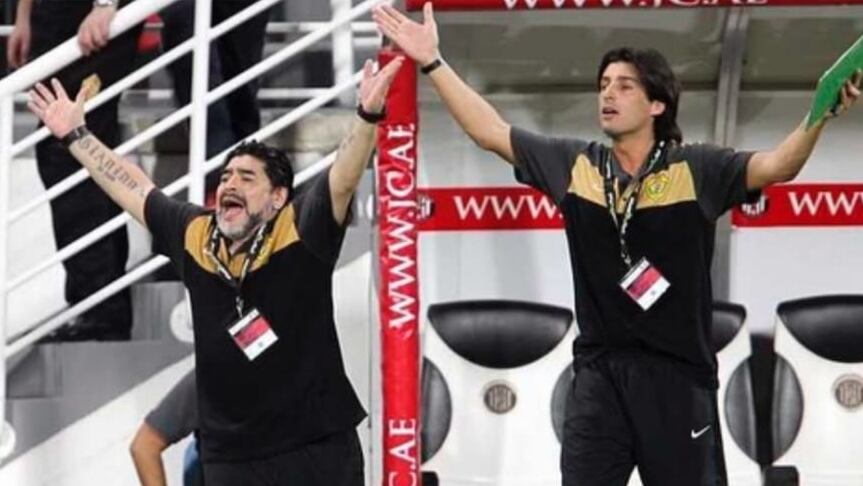 Trotta trabajó un tiempo en el cuerpo técnico de Diego Maradona