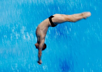 Suscriptores pagan aproximadamente 9 dólares