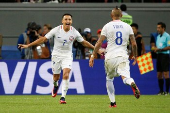 Alexis Sánchez y Arturo Vidal son dos de las figuras de la selección de Chile (Reuters)