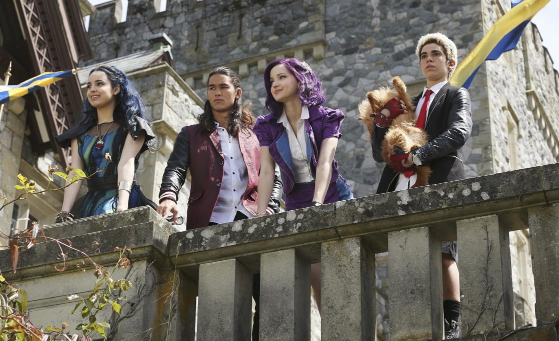 Dove Cameron se hizo conocida por Liv y Maddie y Descendientes antes de consolidar una carrera musical propia (Disney Channel)