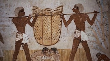 El papiro egipcio que reavivó el debate sobre el misterio de los hombres gigantes