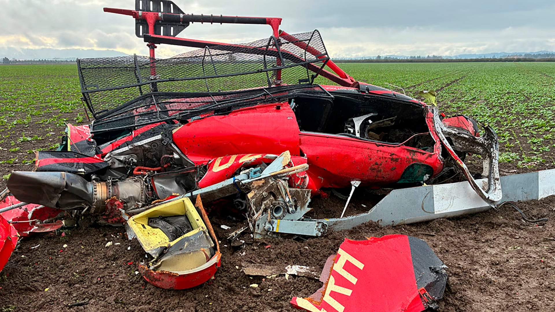 Choque de 2 helicópteros en Oregón deja 3 muertos cerca de un aeropuerto
