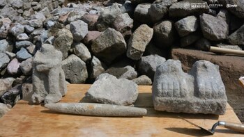 Glifos, túneles secretos y vestigios