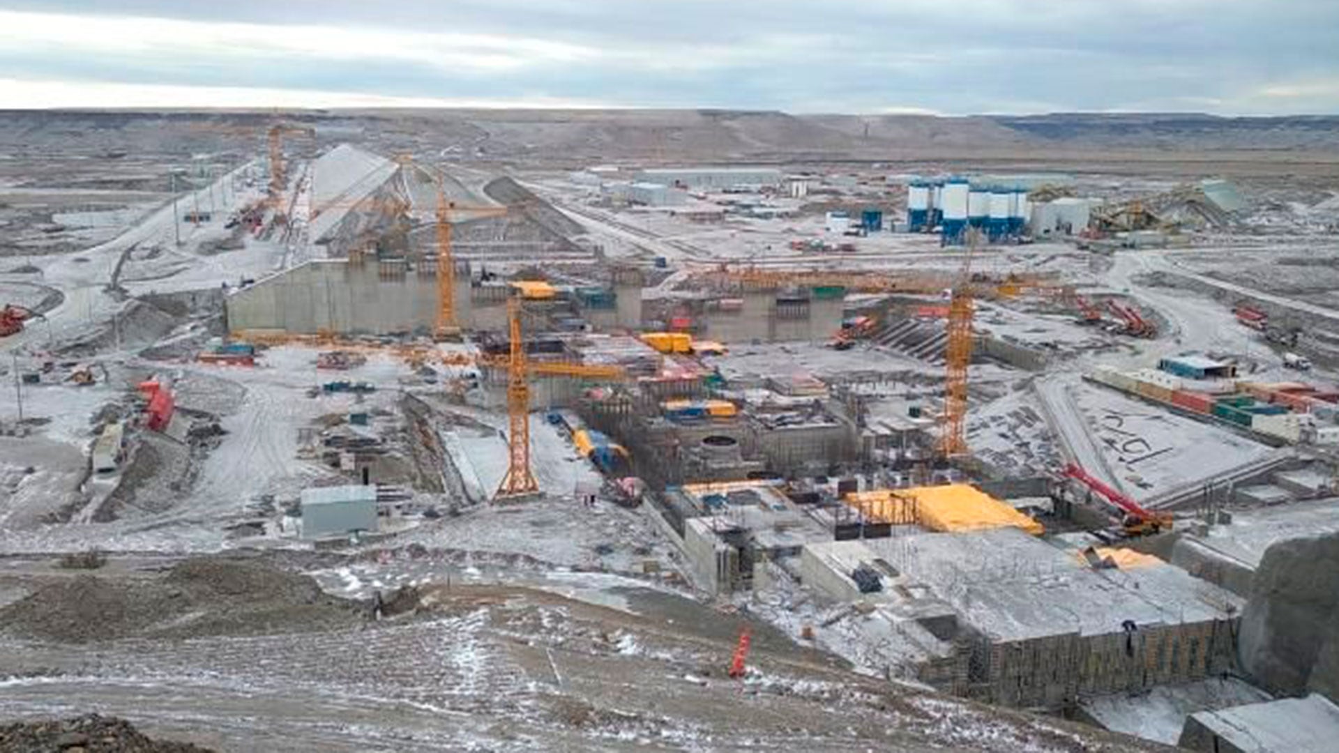 Así estaba el avance de la obra de la represa Jorge Cepernic en Julio de 2022