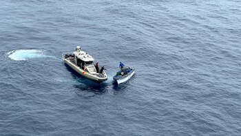 Continúa la búsqueda de una