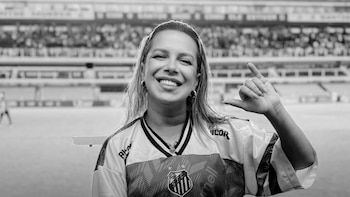 Muere a los 39 años Naty Potira, la influencer del Santos FC que emocionó a Neymar