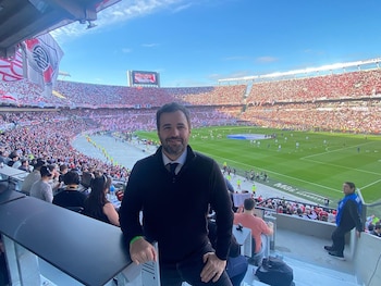 Franco Lostaunau en el área