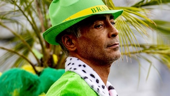 Romario es inscrito a sus