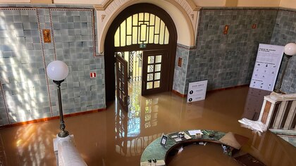 Todas las obras del Museo de Arte de Porto Alegre, aisladas y en peligro por la inundación 