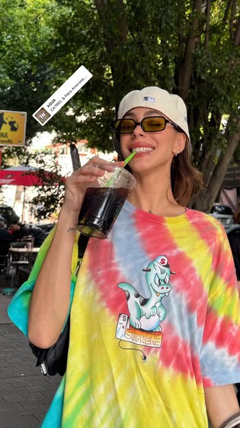 Tini Stoessel se mostró con