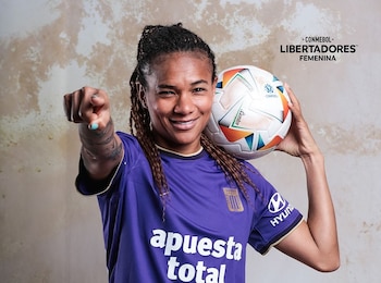 La jugadora es clave para el cuadro peruano en el ataque-crédito @kenamarcela/Instagram