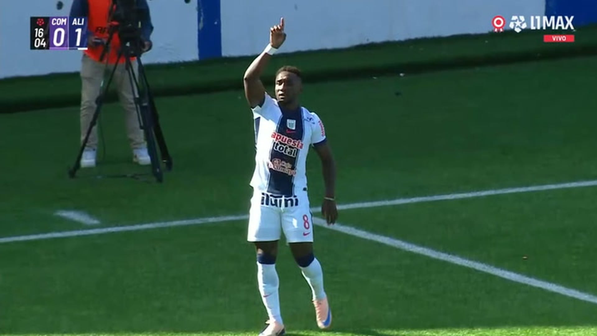 Golazo de Eryc Castillo tras venenoso contragolpe en Alianza Lima vs Comerciantes Unidos por Liga 1 2026