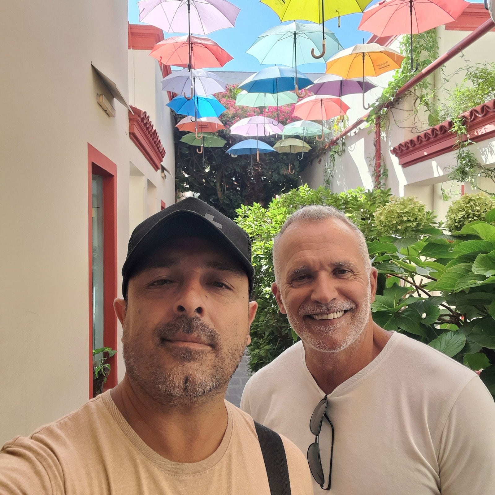 Selfie que hace Pablo con Manuel en San Telmo, en Buenos Aires