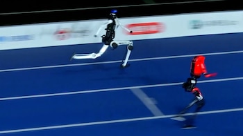 Un robot humanoide chino superó el récord mundial de Usain Bolt en los 100 metrosPorFrancisco González Tomadin