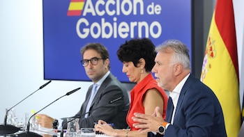 El Gobierno niega "reproches" de Sánchez al Rey por no haber ido a Ceuta e insiste en que hay "razones" para que vaya