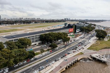 Vista aérea del Aeroparque Jorge